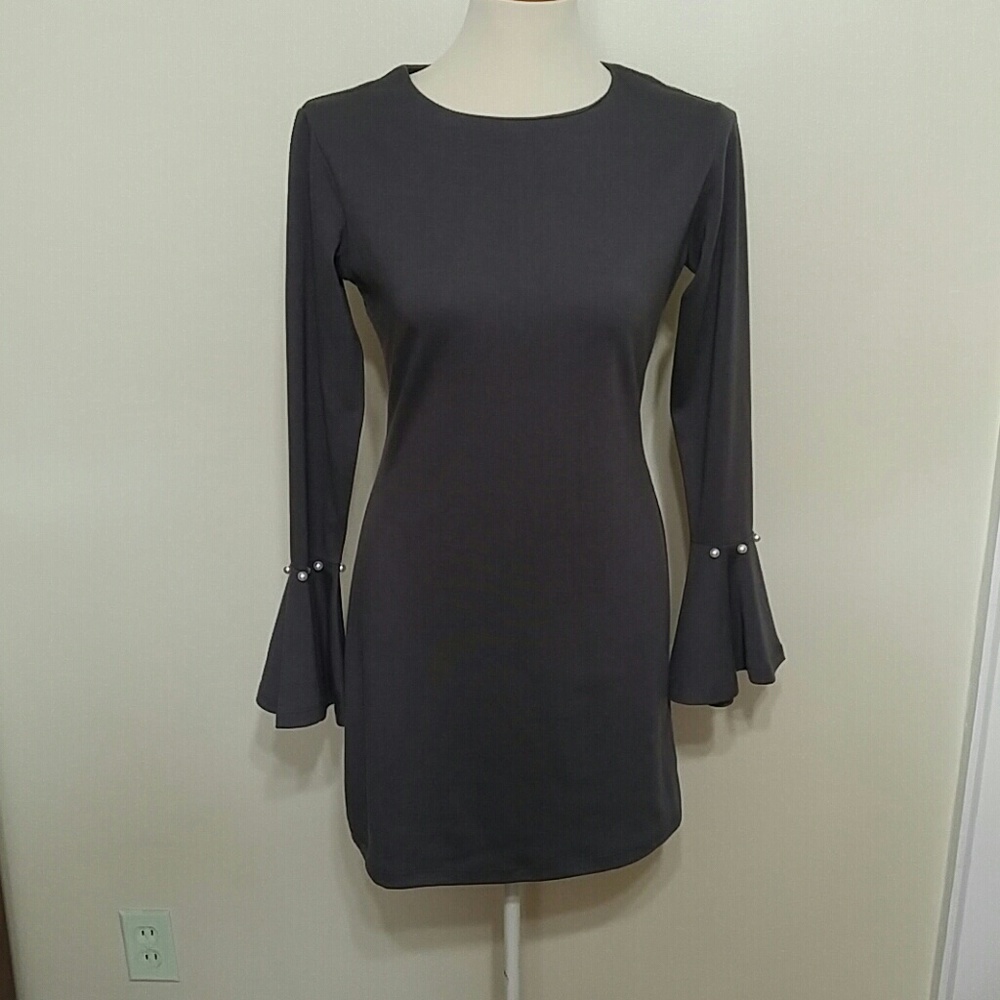 NWT Lea & Viola Pearl Shift Dress Size Small - Picture 2 of 6